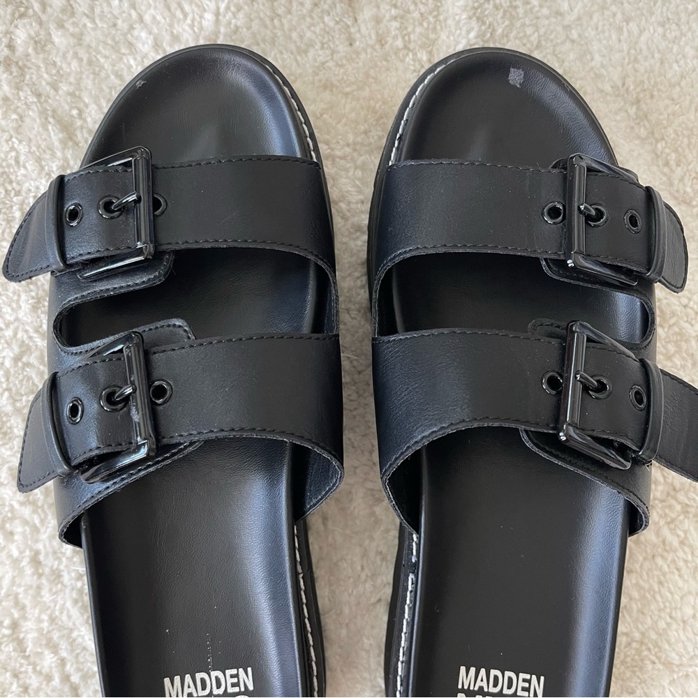 NWOT Madden NYC Black Double Buckle Flatforms Sz 8.5 - Picture 10 of 11